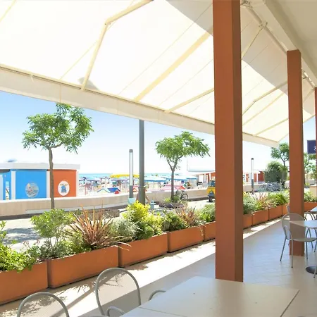 فندق Ideale Mare 3*