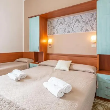 Ideale Mare 3* بيلاريا-إيجيا مارينا